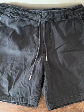 Forever 21 Men's Black Drawstring Athletic Shorts